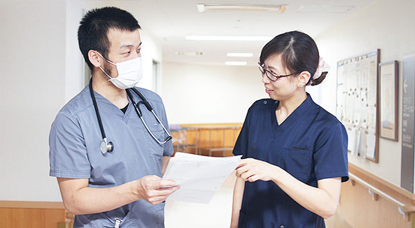 医師と打ち合わせ